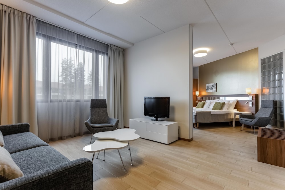 Studio Suite photo 1