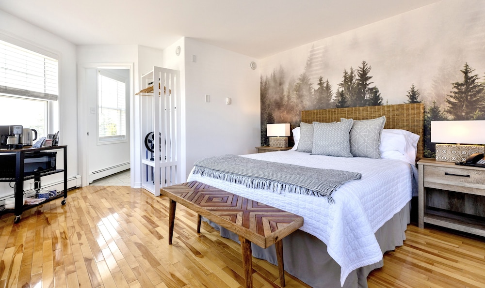 Room, 1 Queen Bed (Non Ocean View)
