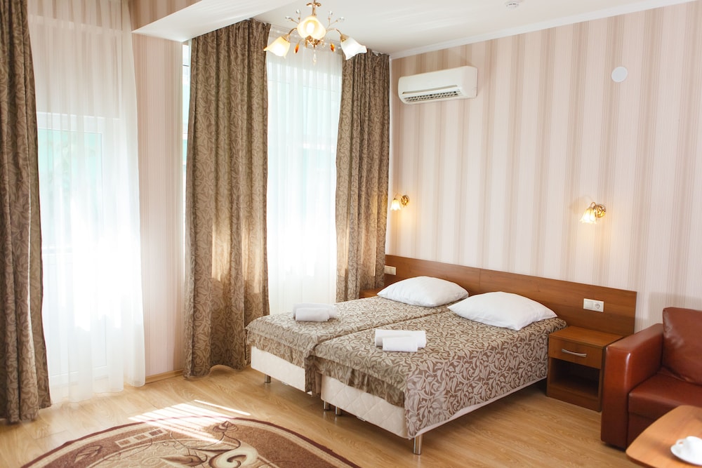 Superior Double or Twin Room, Balcony photo 3