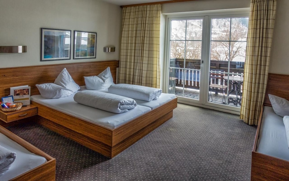 Double Room 4 Adults