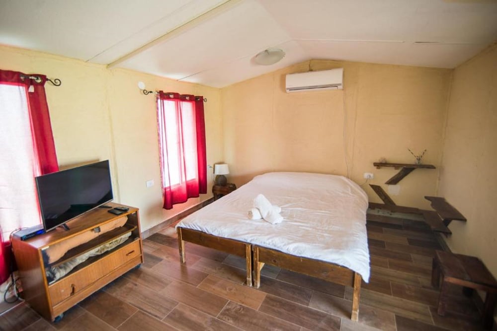 Basic Quadruple Room, Non Smoking photo 1