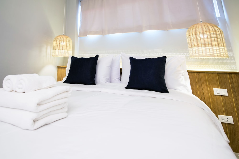 Standard Double Room - Photo 2