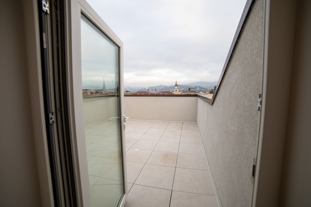Deluxe Apartment, Terrace - Photo 17