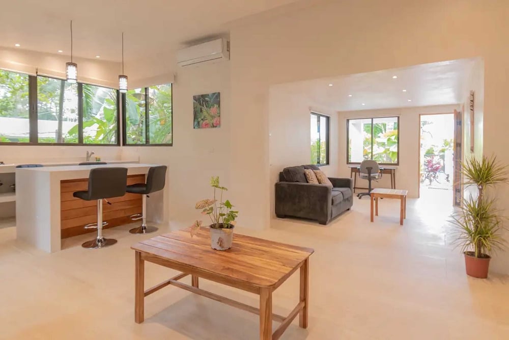 Superior Apartment, Garden View