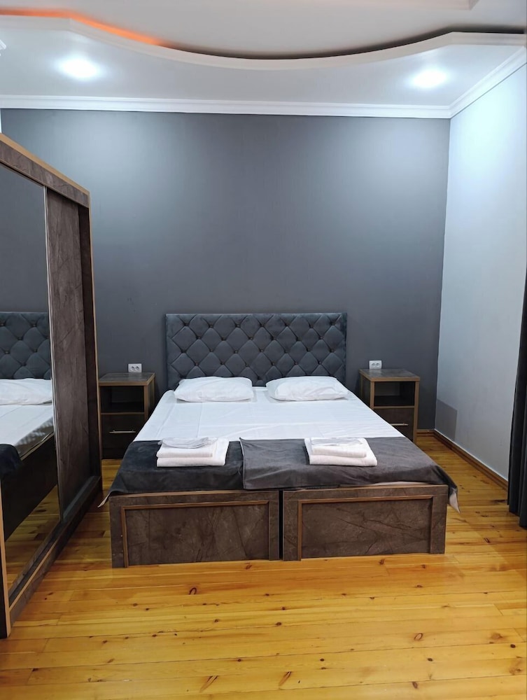 Standard Double Room, City View photo 3