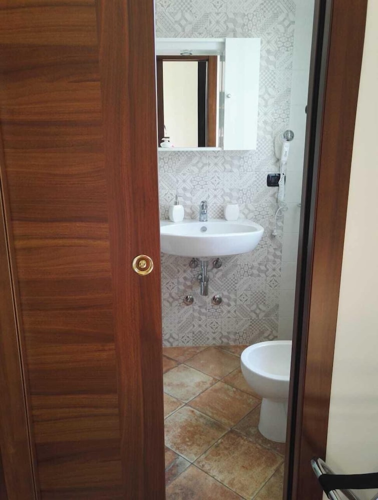 Family Triple Room, Garden View photo 3