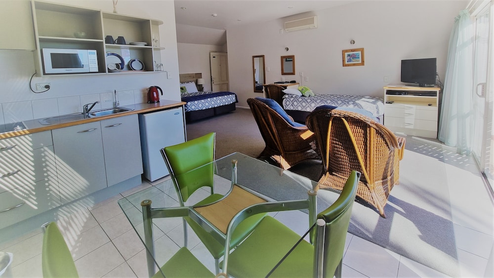 Seaview Spa Studio