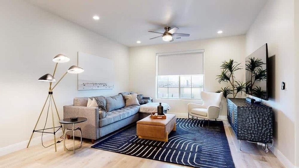 Townhome, 3 Bedrooms