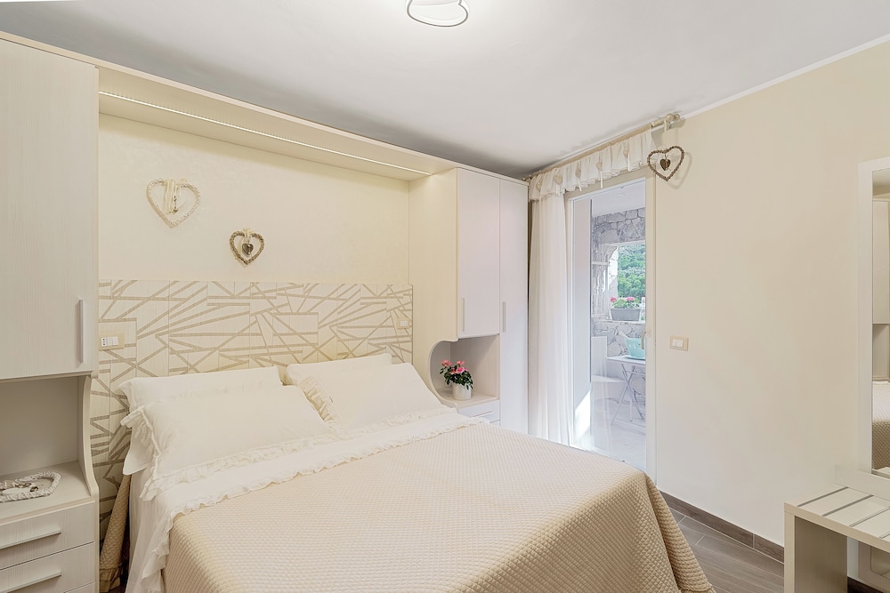 Deluxe Double Room, 1 Bedroom photo 2