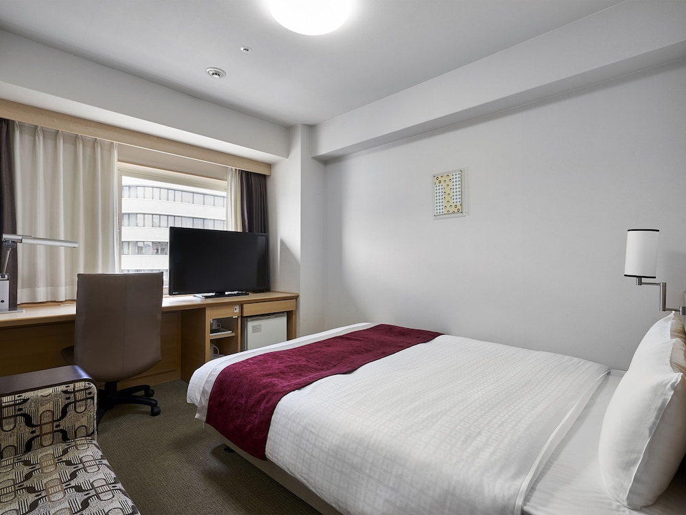 Moderate Double Room Smoking (Queen,18 sqm) [20min by train from Hiroshima Station]
