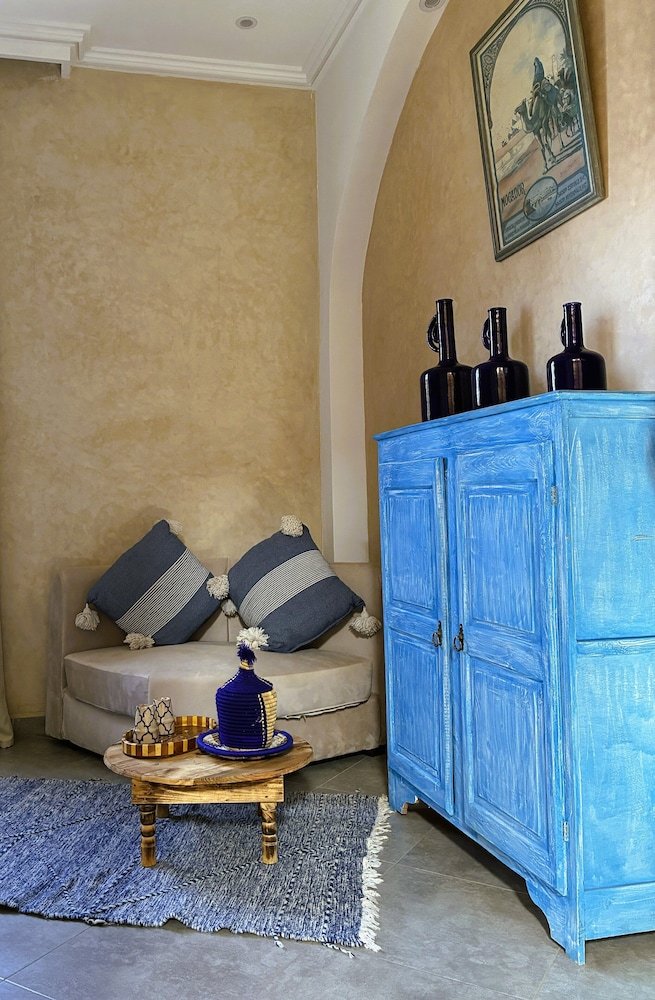 Comfort Room photo 2