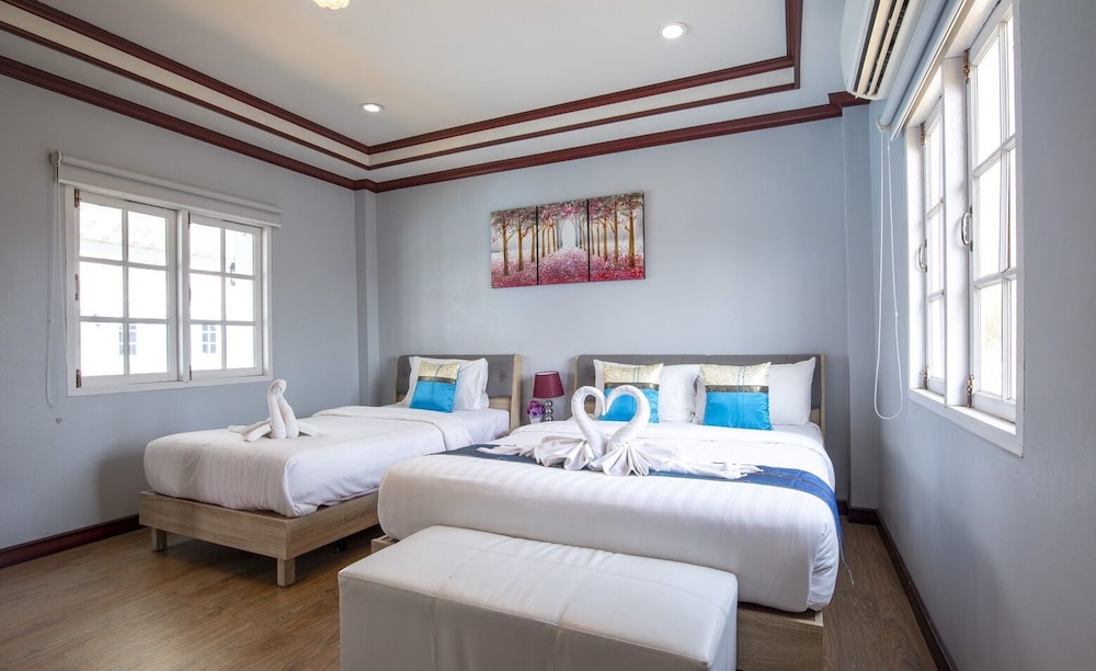 Superior Villa, Pool Access - Photo 1