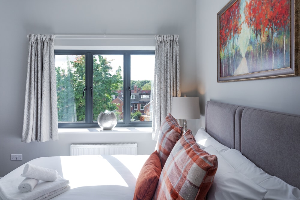 Cosy King with Garden View photo 2
