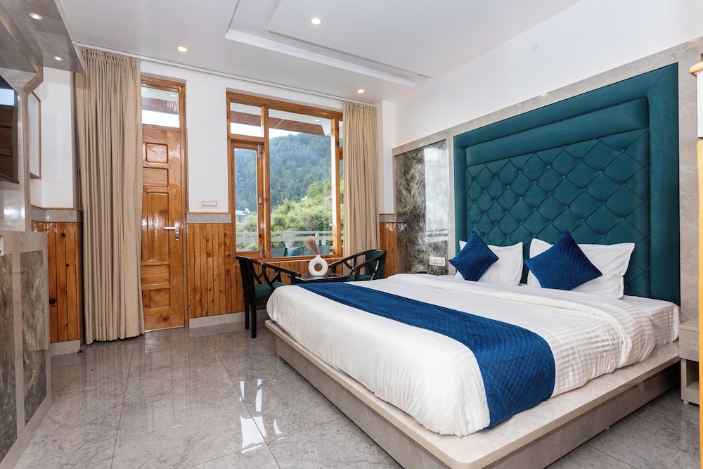 Luxury Room