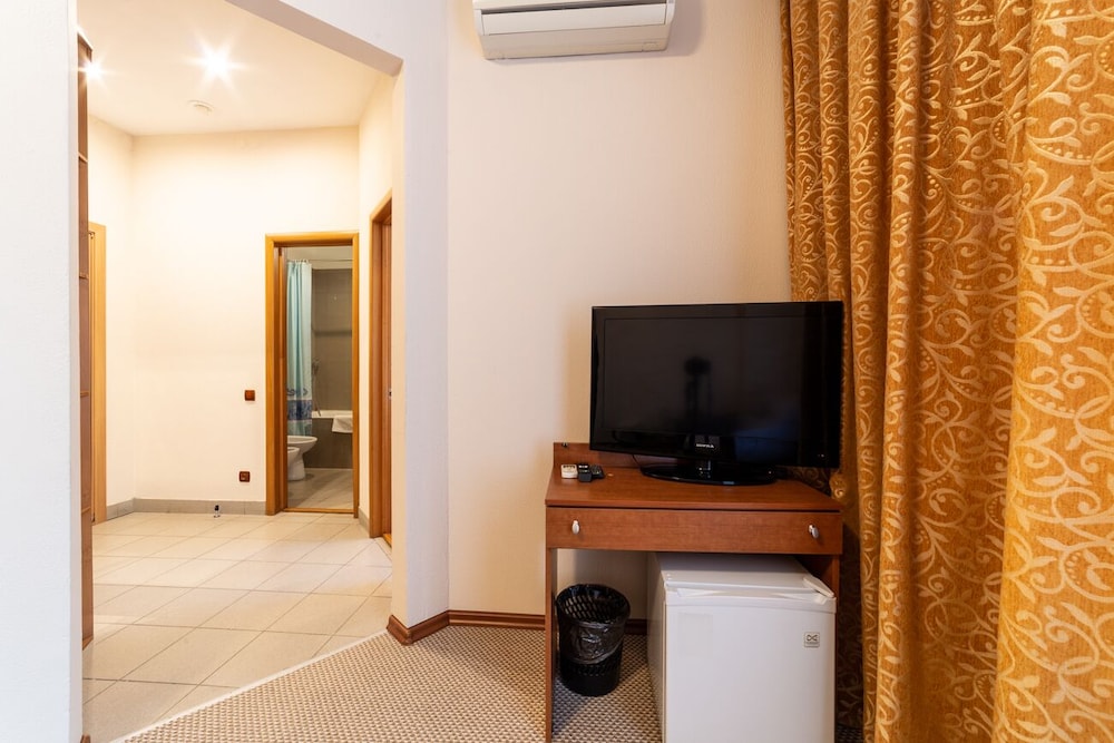 Luxury Suite photo 3