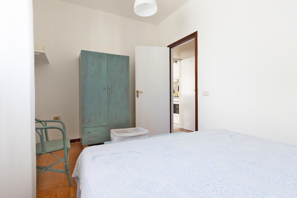 Villa photo 2