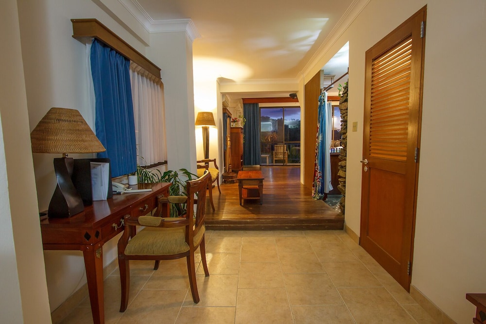 Deluxe Room, Ocean View