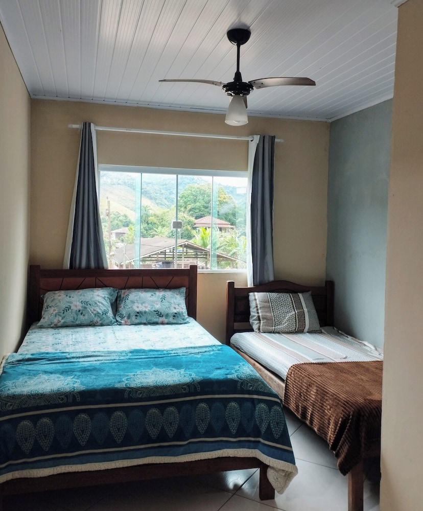 Standard Triple Room photo 3