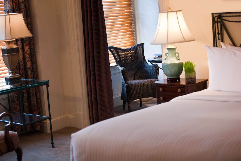Executive Room, 1 King Bed - Photo 5