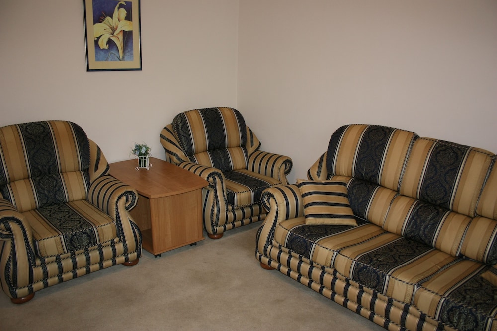 Suite, 1 Bedroom photo 3