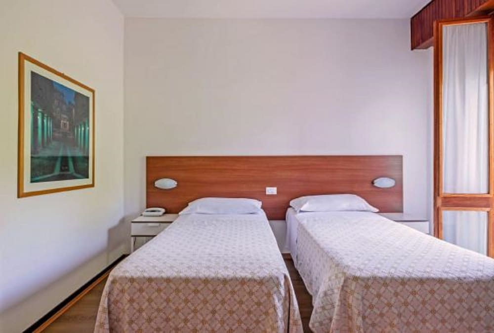 Basic Double or Twin Room