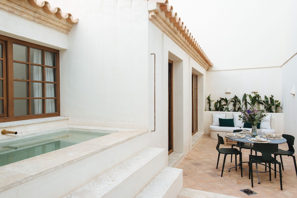 Luxury Apartment