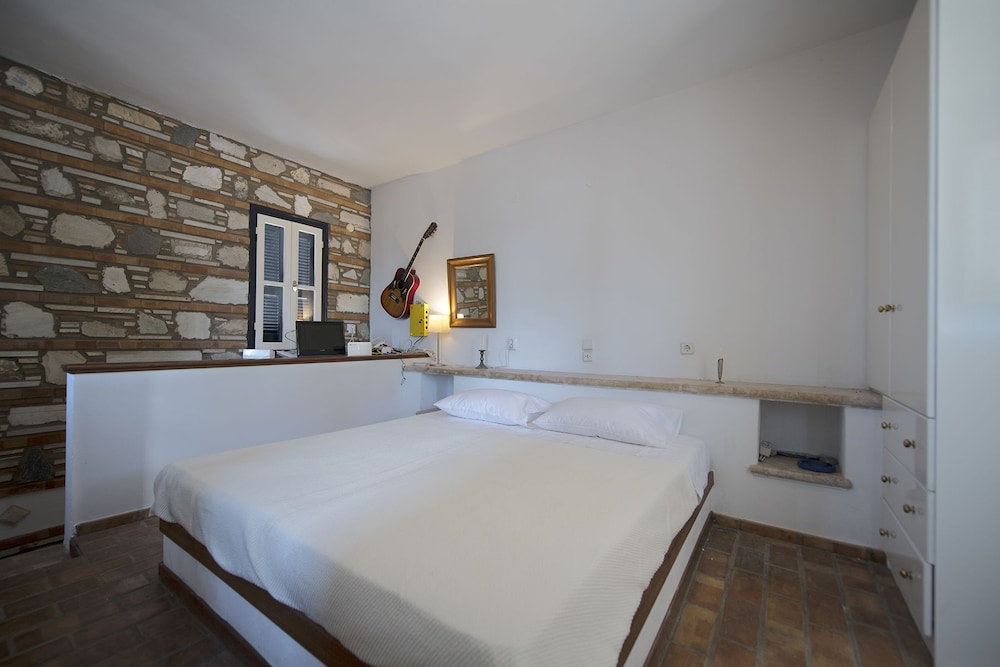 Luxury Villa, 2 Bedrooms, Balcony, Beach View