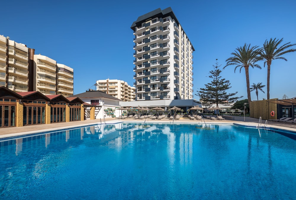Superior Double Room, Balcony, Partial Sea View photo 2