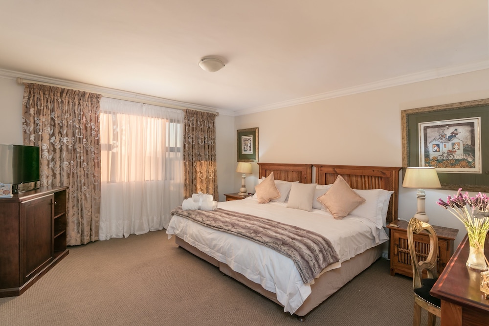 Room 8 - Superior photo 1