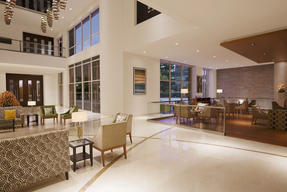 Executive Suite, 1 Bedroom - Photo 12