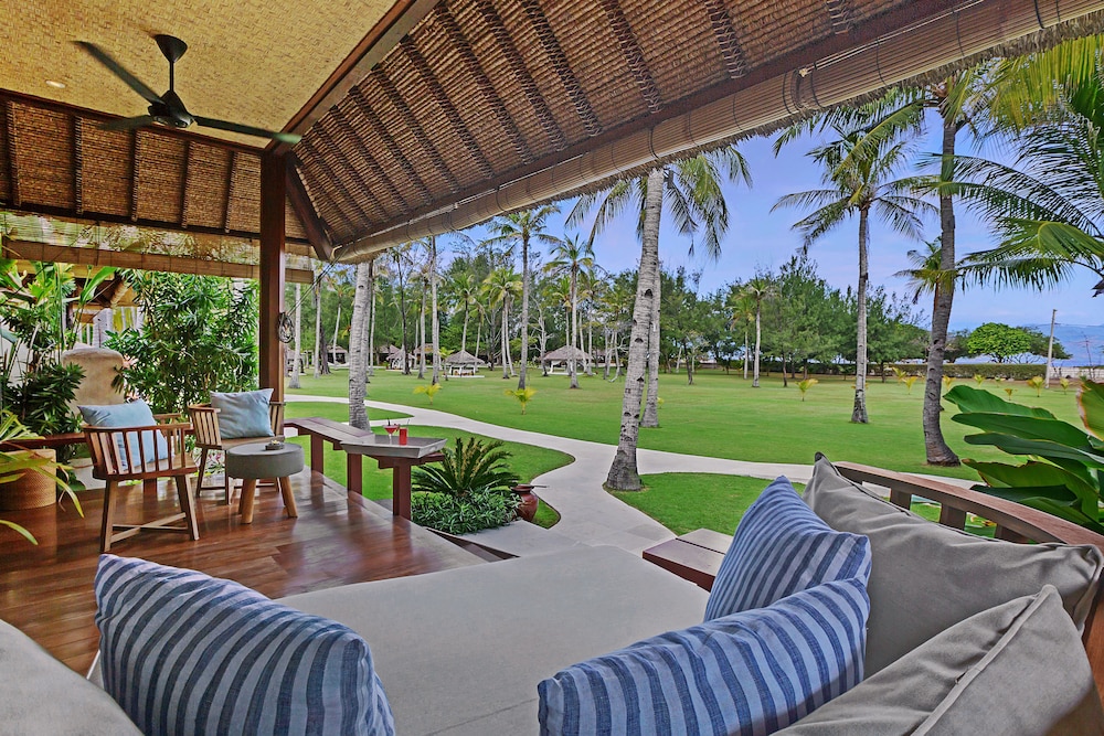 Ocean Private Pool Villa photo 1