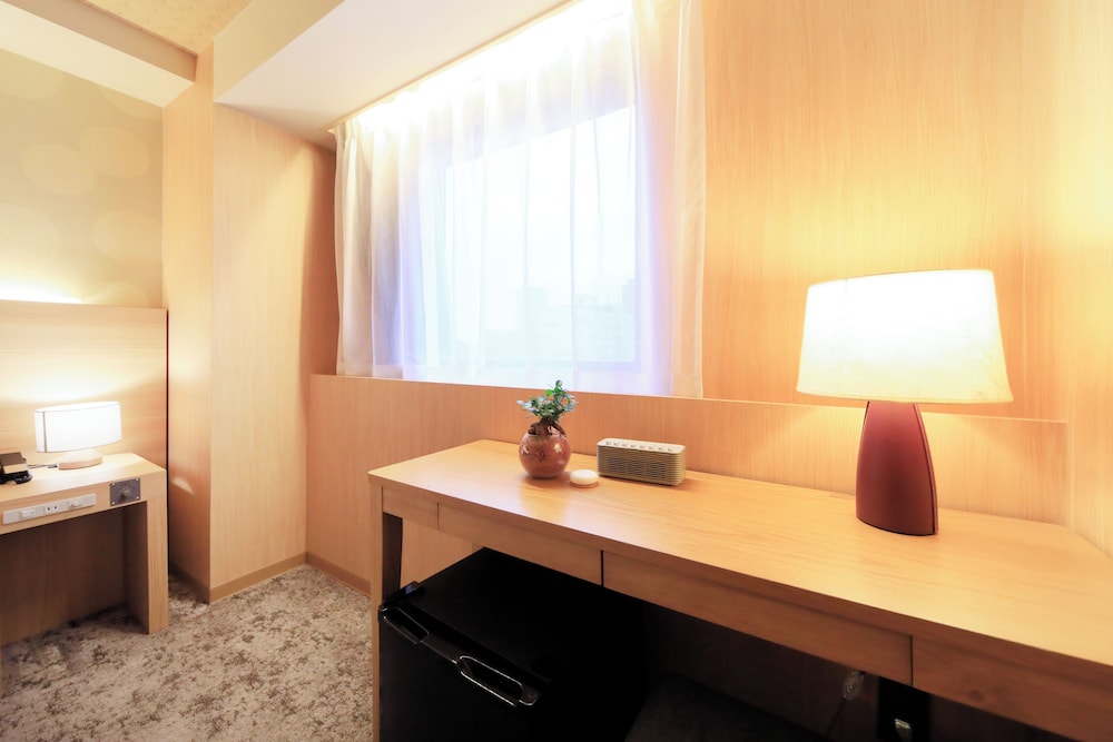Standard Queen (1 Queen Bed), Non Smoking - Photo 3