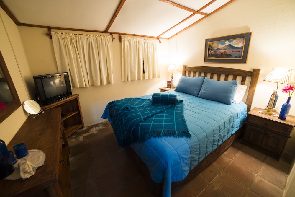 Junior Room, 2 Bedrooms, Accessible, Garden View photo 3