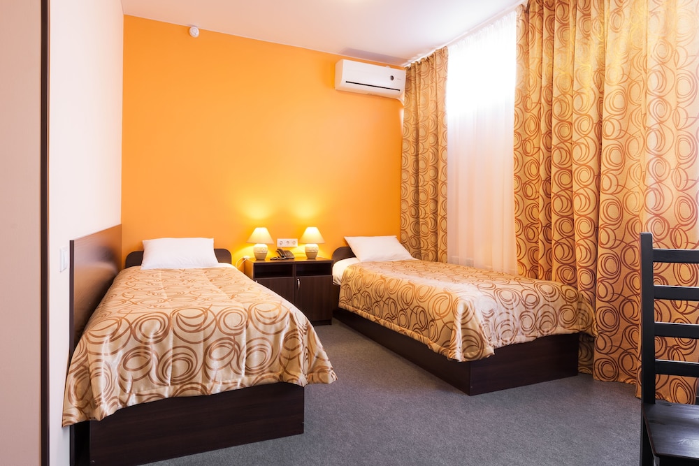 Standard Twin Room photo 1