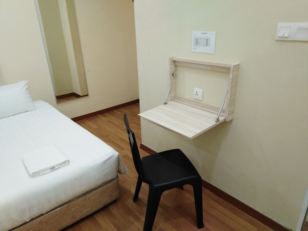 Superior Twin Room, 2 Twin Beds - Photo 3