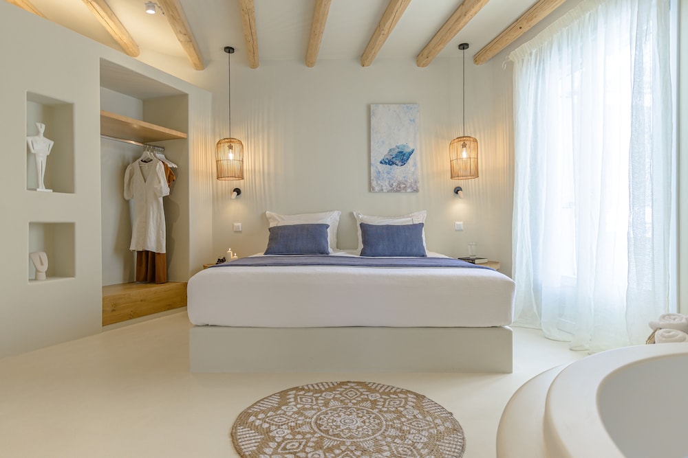 Signature Suite, Hot Tub photo 2