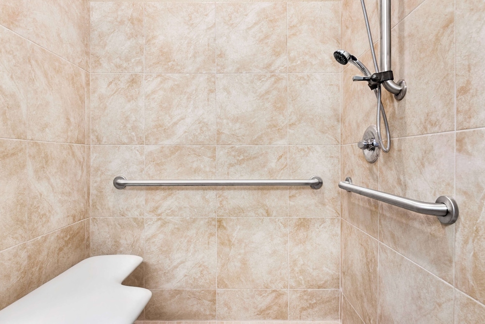 Microtel Inn & Suites by Wyndham Woodstock/Atlanta North, Photo 3