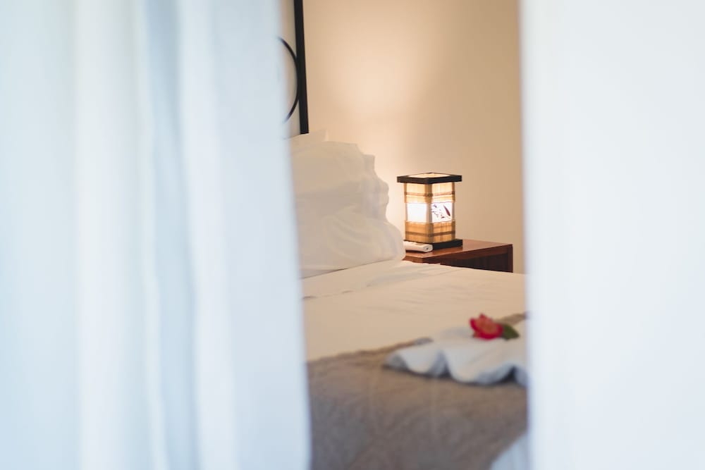 Deluxe Room - Photo 14