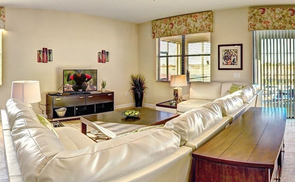 House, 4 Bedrooms