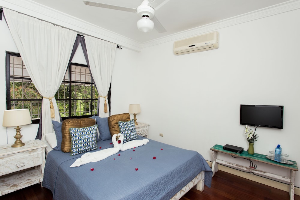 Standard Room photo 3