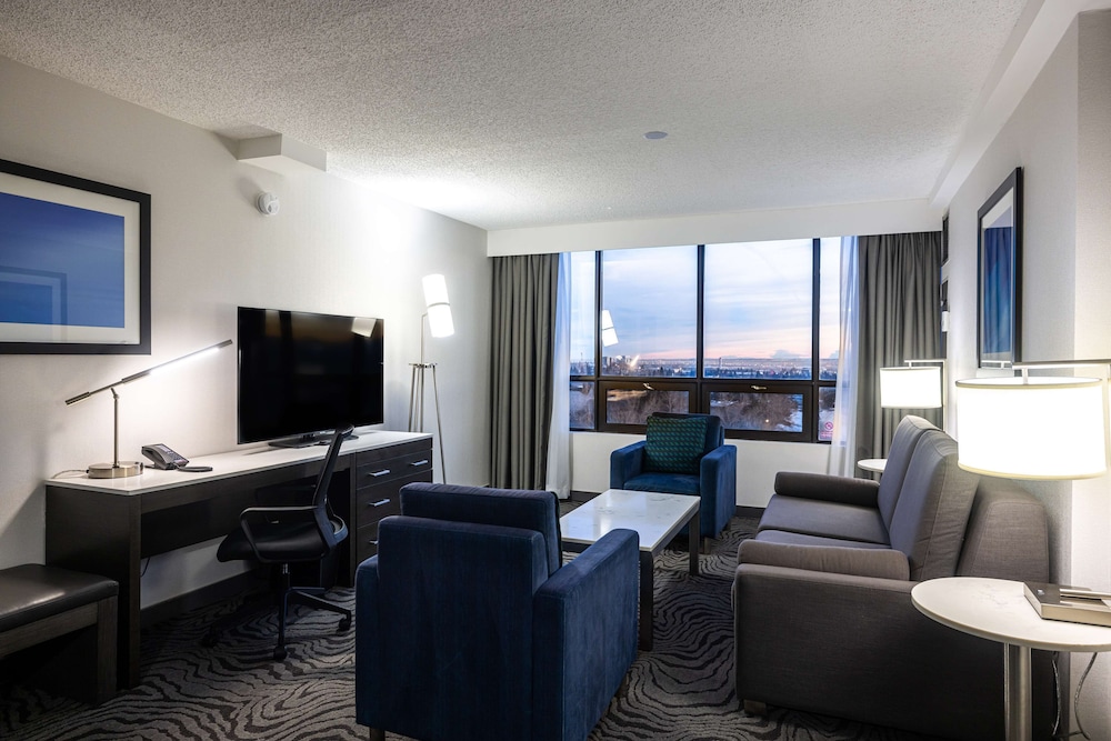 Deluxe Suite, 1 King Bed