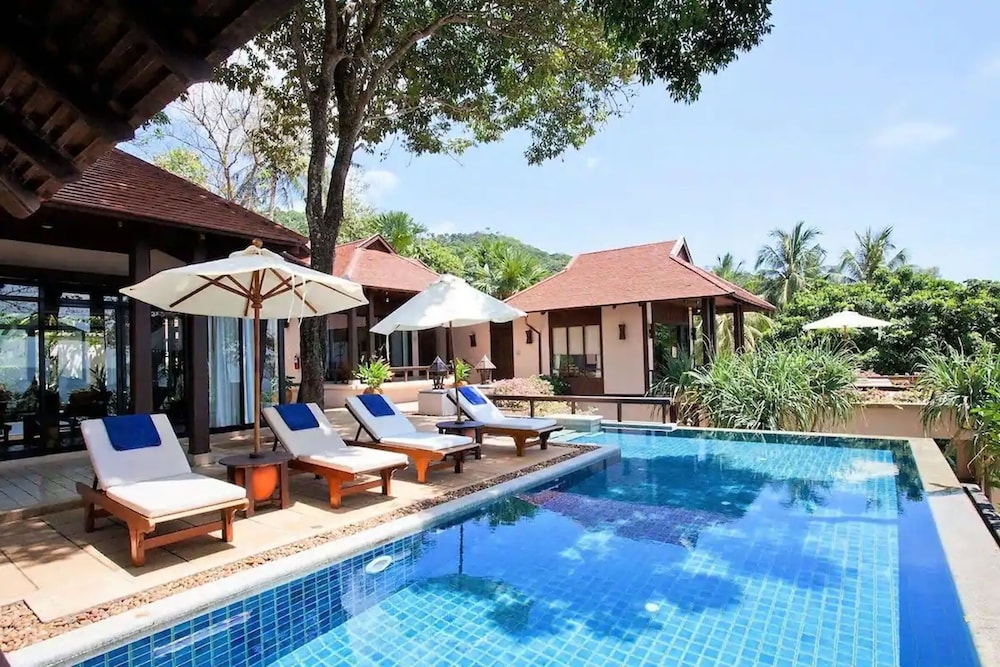 Beachside Villa 3 Bedrooms Private Pool