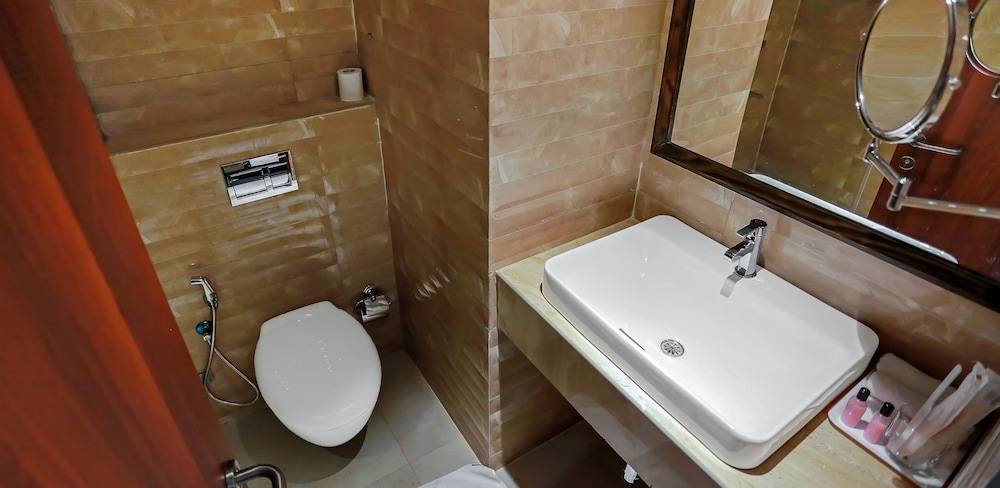 Exclusive Suite, 1 Bedroom - Photo 5