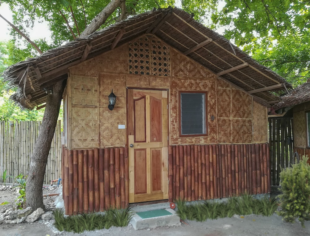Traditional Cottage, 1 Queen Bed, Sea View photo 3