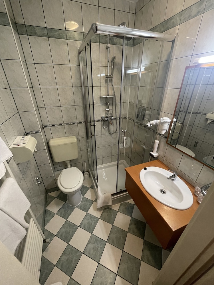 Standard Suite, 2 Bedrooms photo 3