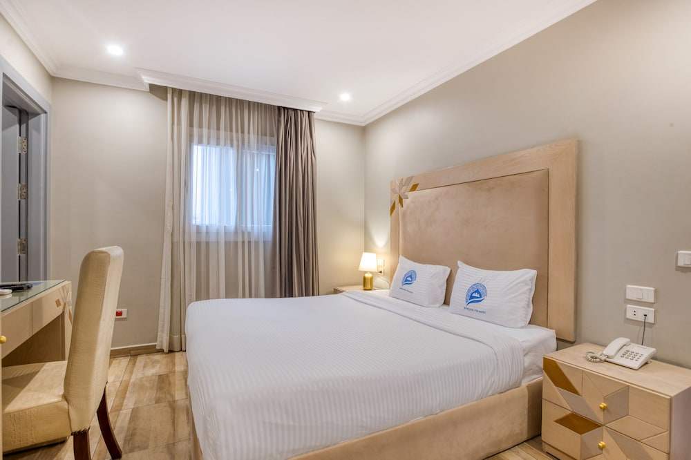 Economy Double Room, City View - Photo 4