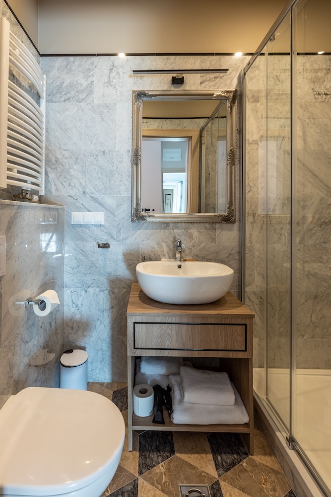 Deluxe Triple Room - Photo 2