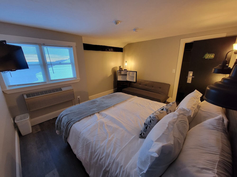 Queen & Twin Room photo 3