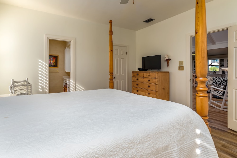 House, 3 Bedrooms photo 3