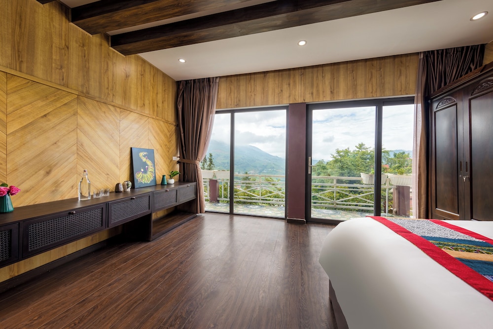 Deluxe Room, Mountain View - Photo 4